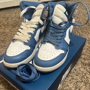 Air Jordan 1 Retro High OG size 5y